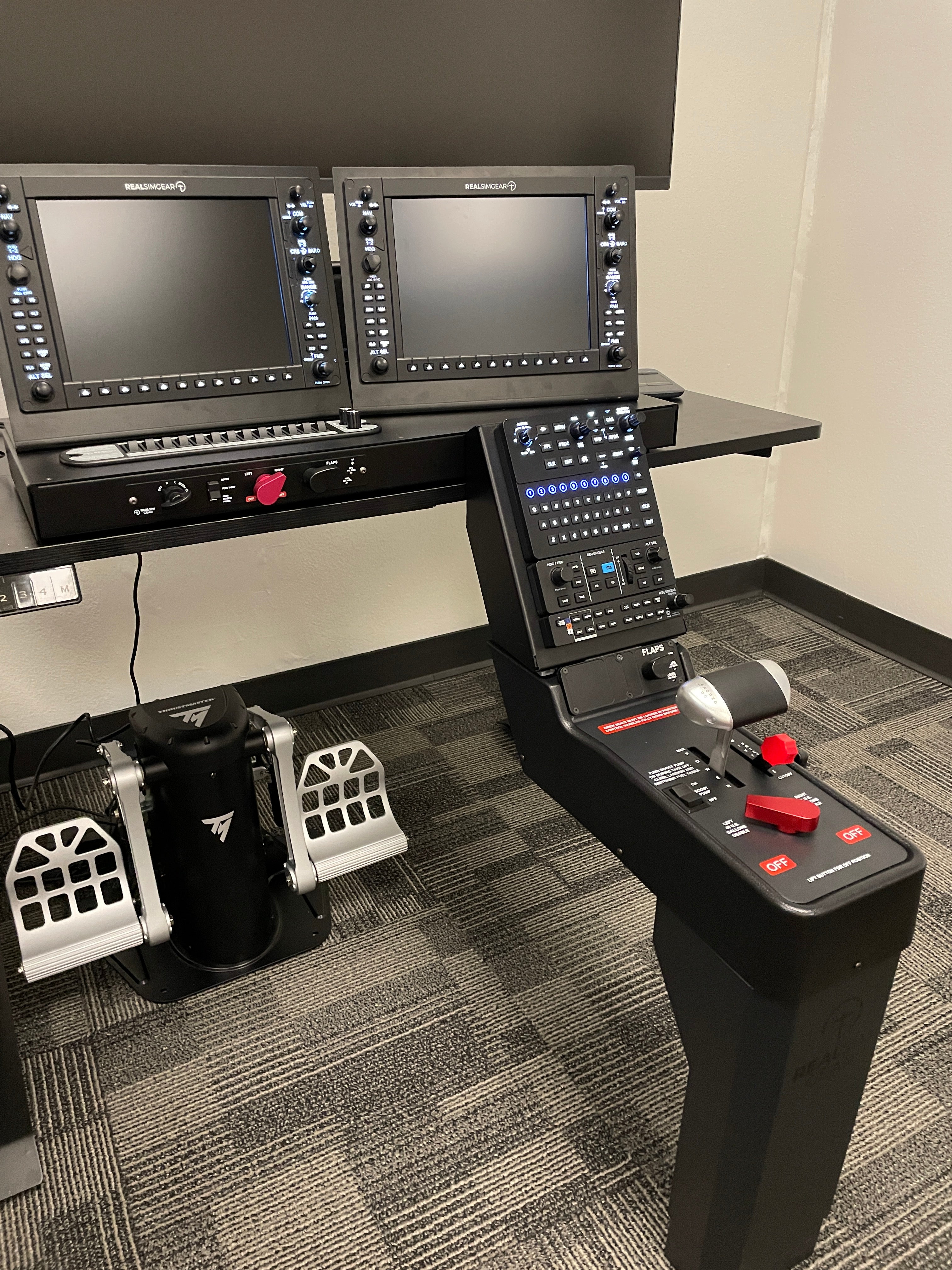 RealSimGear Telescopic Pedestal for Cirrus Throttle